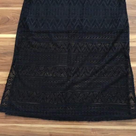NWT Black overlay maxi - Picture 4 of 7